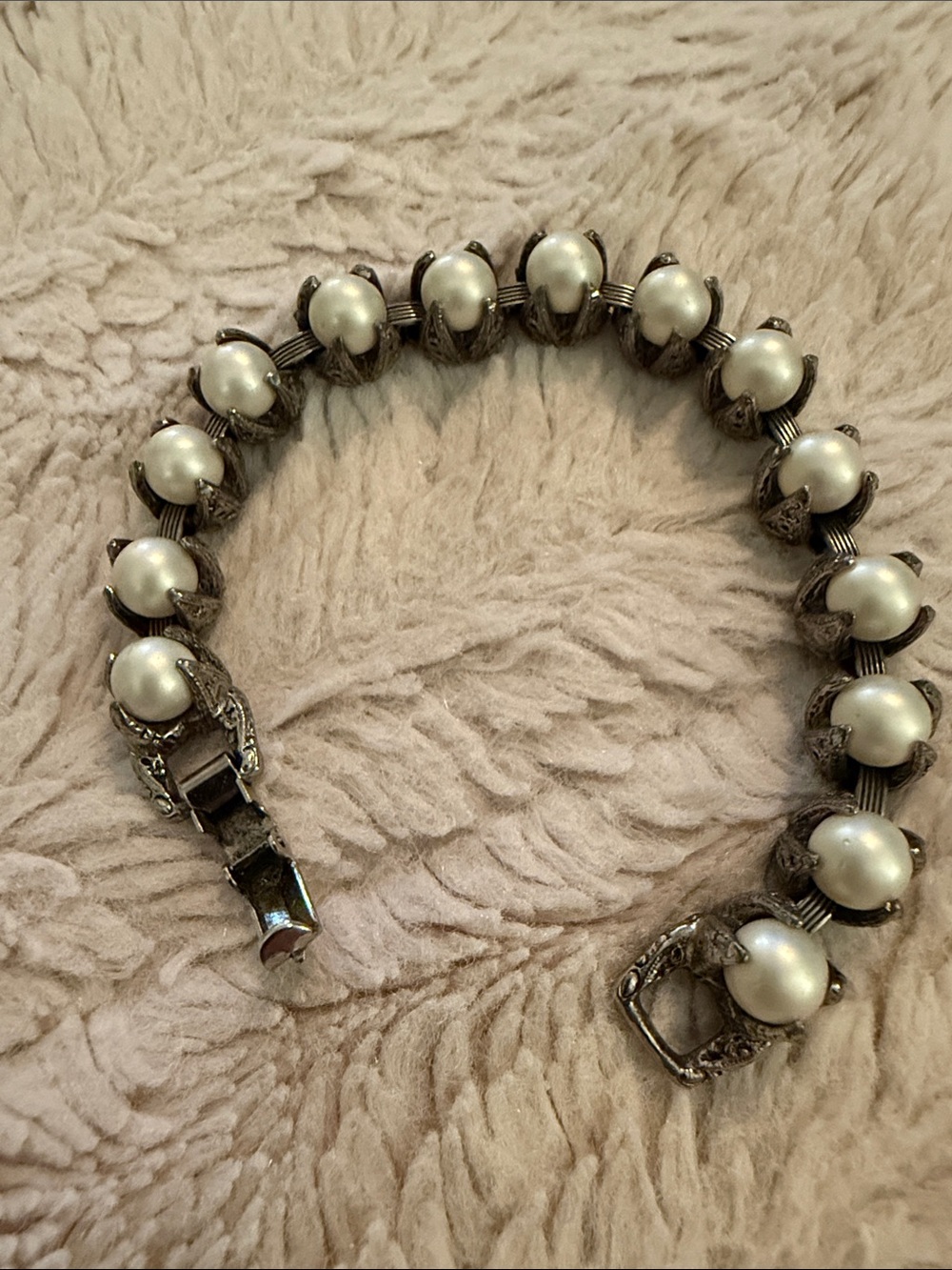 Rare Vintage Pearl Accent Silver-Tone Bracelet - Classic White Pearls